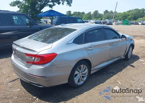 2020 Honda Accord Lx z USA, uszkodzony, nr VIN 1HGCV1F1XLA062803